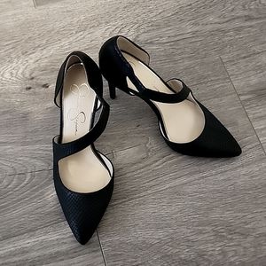 New Jessica Simpson black Pump size 8.5